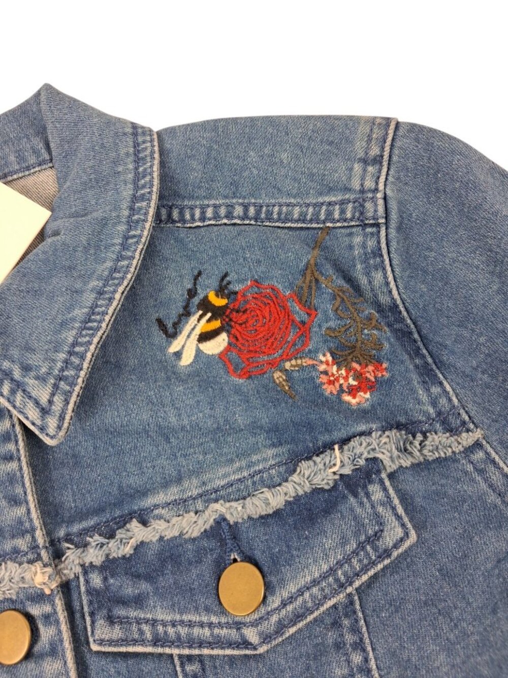 NWT Lauren Conrad Womens Size S Denim Jacket w/ Fraying & Embroidered Roses Bees - Picture 10 of 16